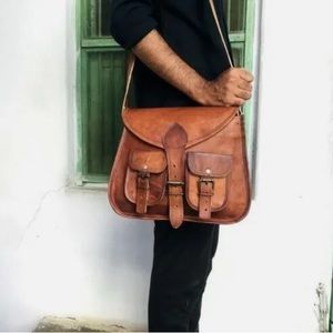Komals Passion Leather Satchel/Messenger Bag